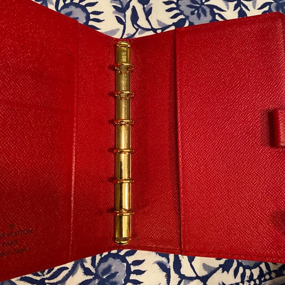 Louis Vuitton agenda cover in red epi leather - Picture 4 of 12